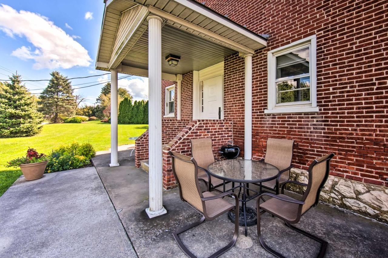 Dutch Country Schoolhouse Haven With Grill! Apartment Gap Exterior photo